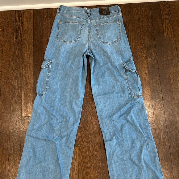 NWT Banana Republic Factory Mid Rise Cargo Jeans Size 26 (2) - Picture 5 of 5